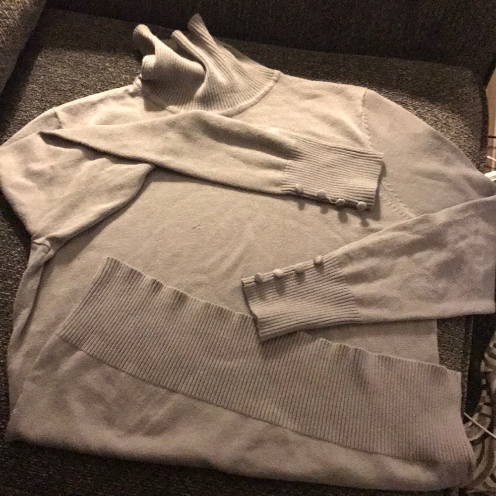 Beautiful Grey Turtle Neck Sweater